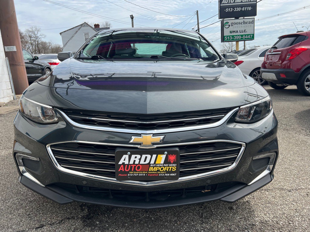 2016 Chevrolet Malibu Image 1