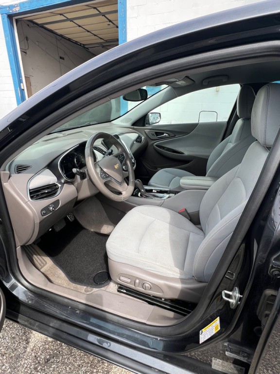 2016 Chevrolet Malibu Image 7