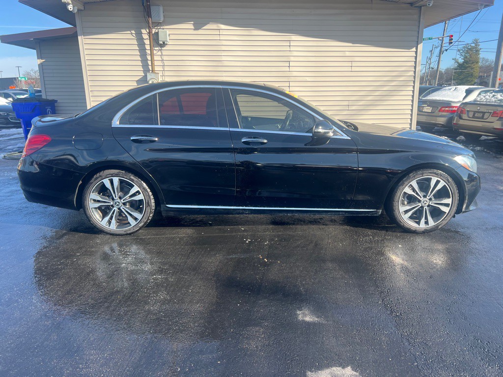 2018 Mercedes-Benz C-Class Image 5
