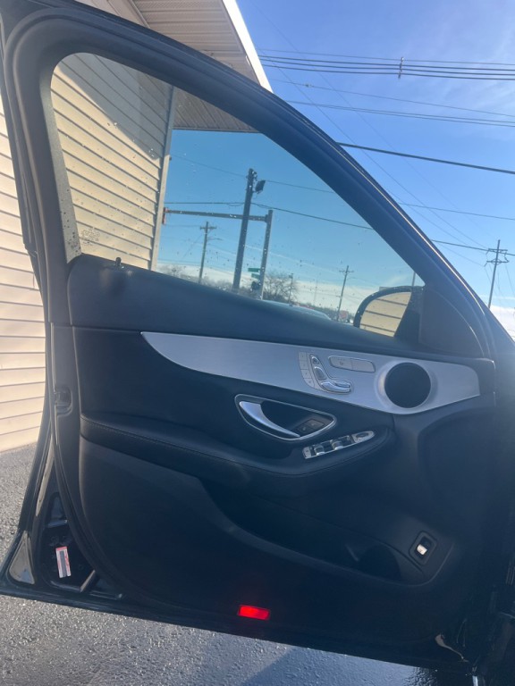 2018 Mercedes-Benz C-Class Image 8