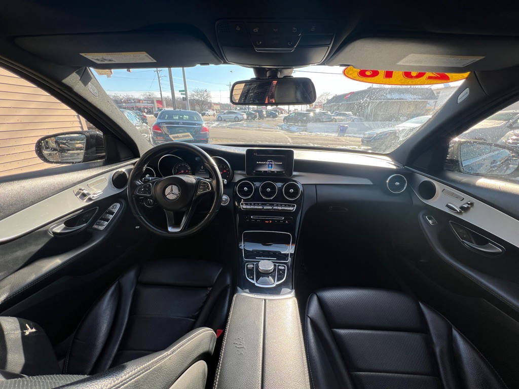 2018 Mercedes-Benz C-Class Image 12