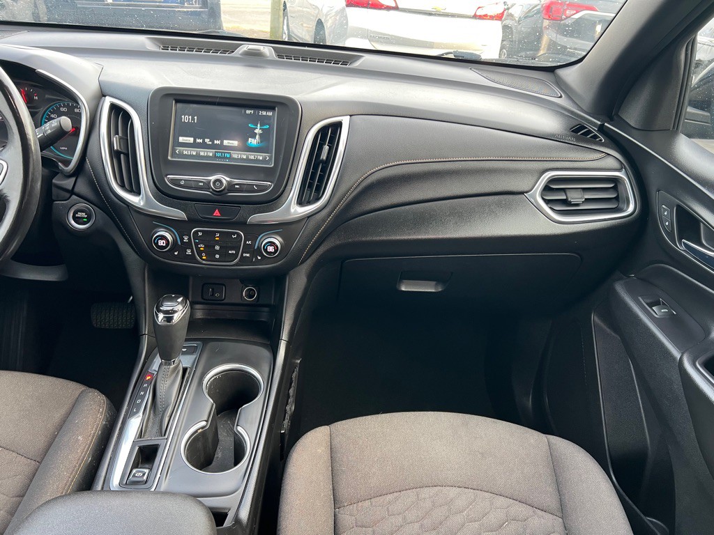 2018 Chevrolet Equinox Image 10