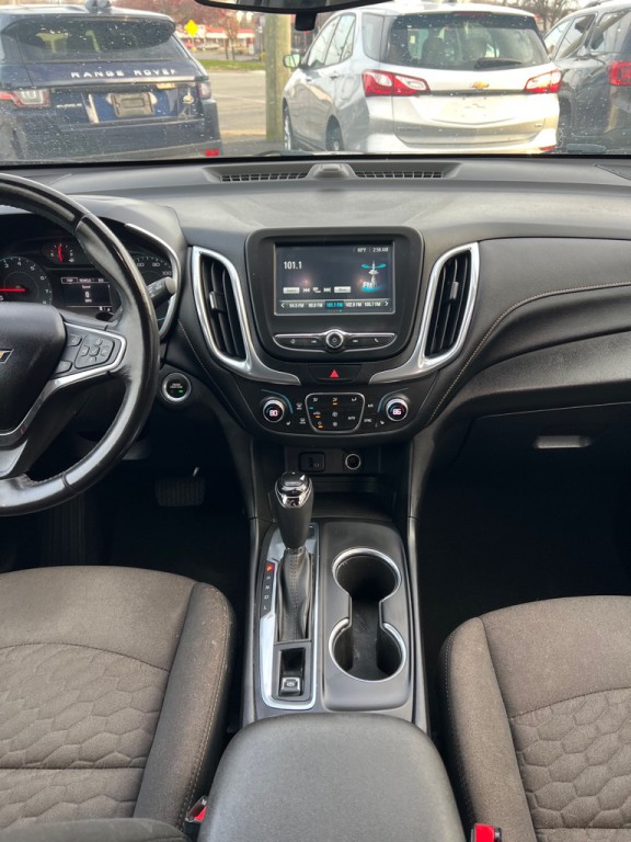 2018 Chevrolet Equinox Image 11