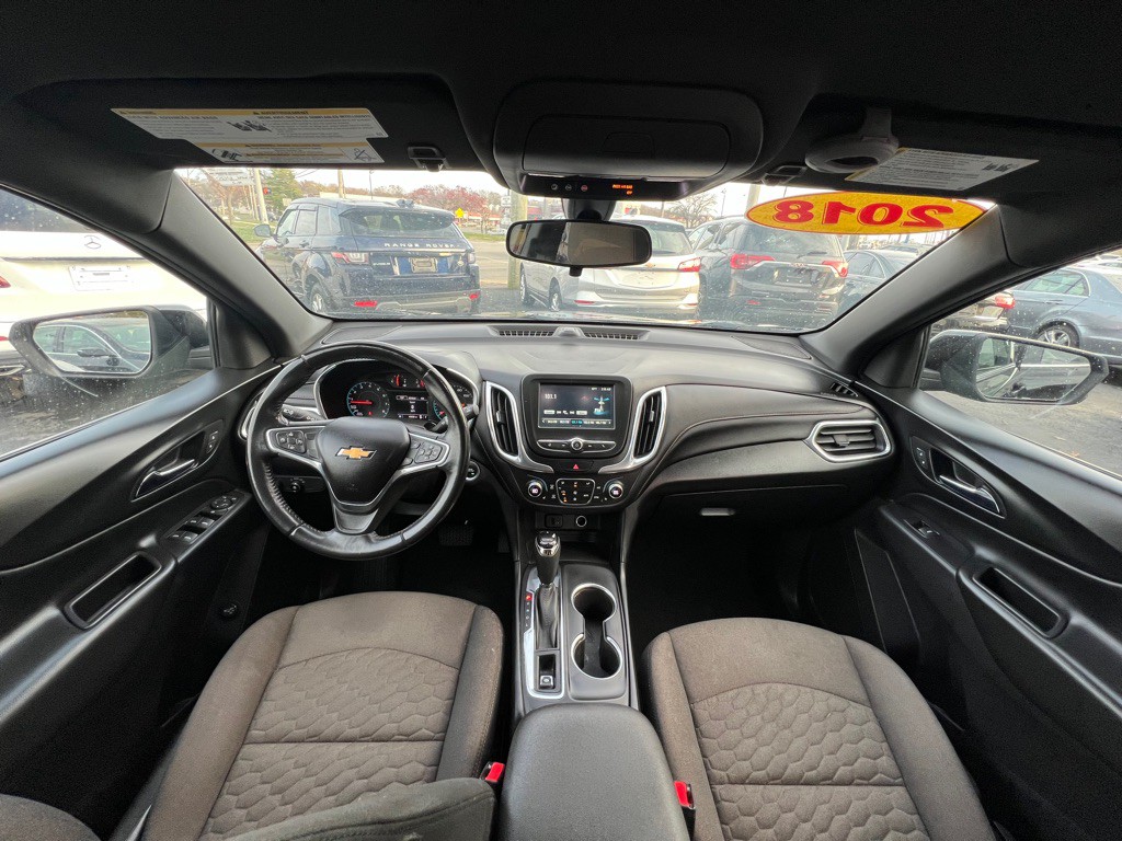 2018 Chevrolet Equinox Image 12