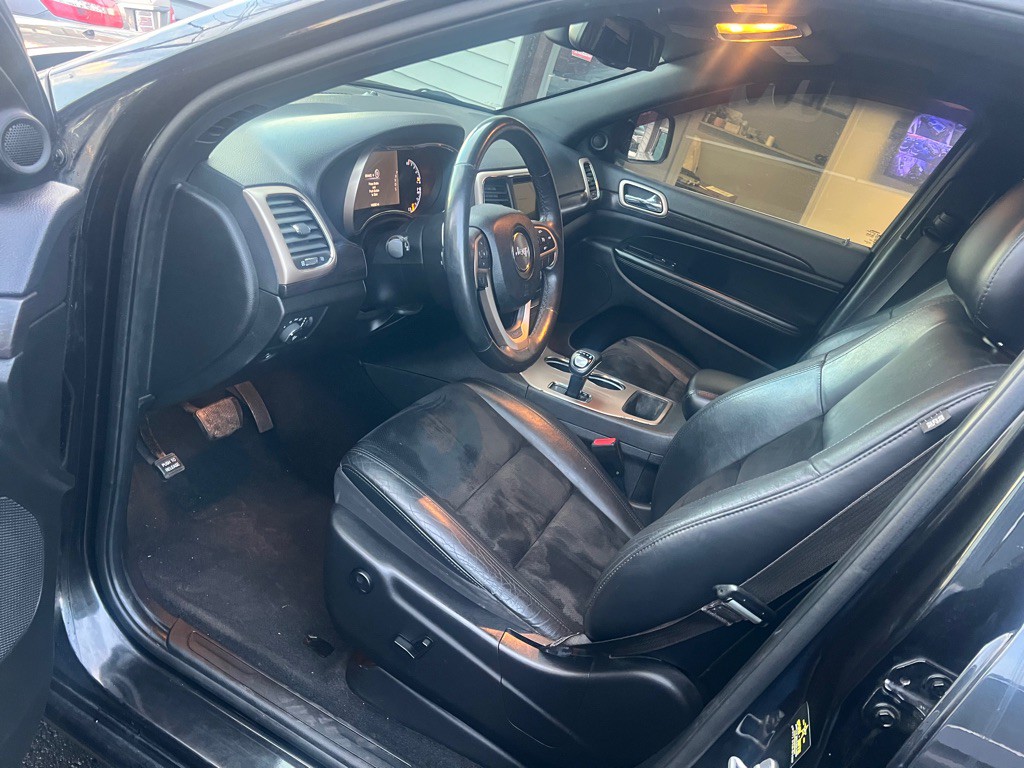 2015 Jeep Grand Cherokee Image 4