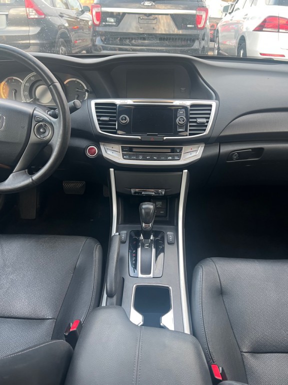 2013 Honda Accord Image 9