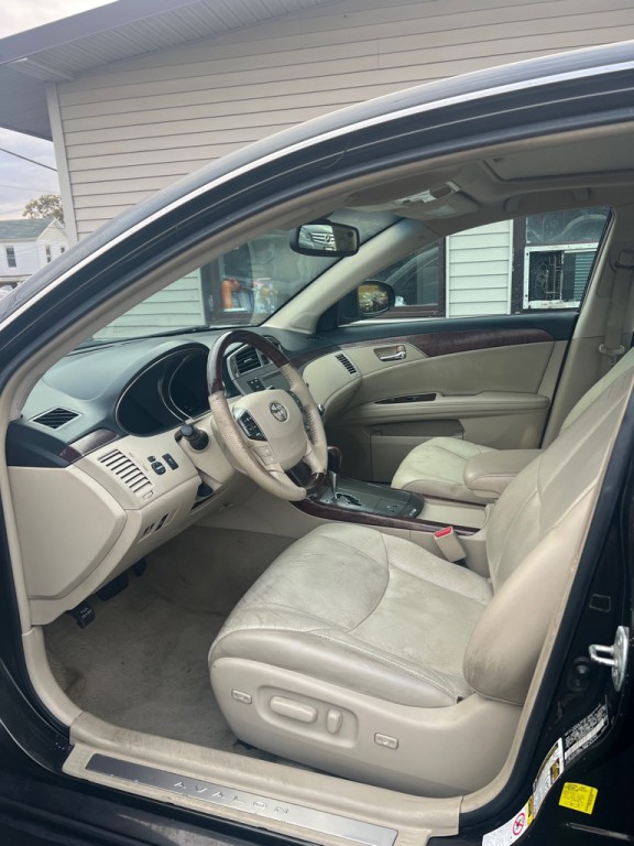 2012 Toyota Avalon Image 7