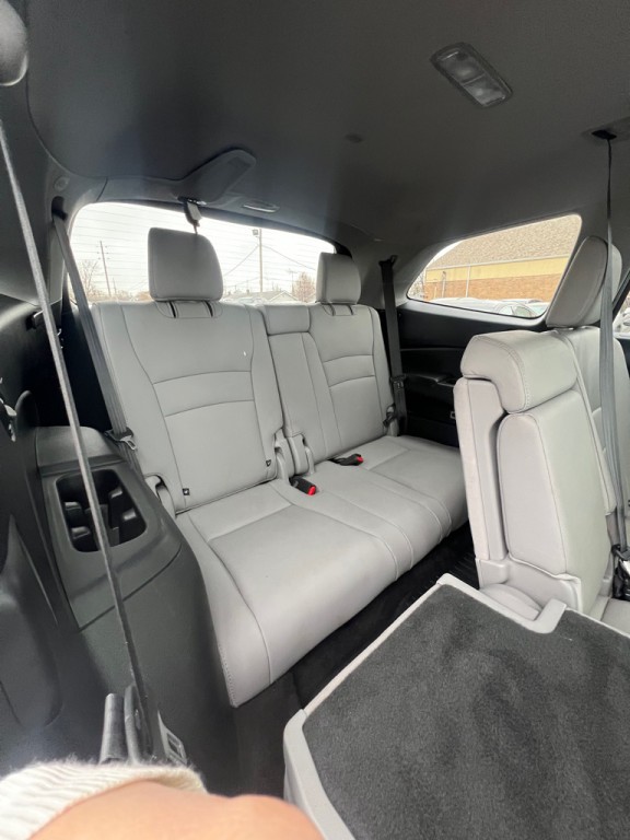 2017 Honda Pilot Image 15