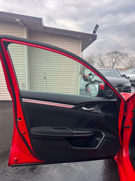 2016 Honda Civic Image 9