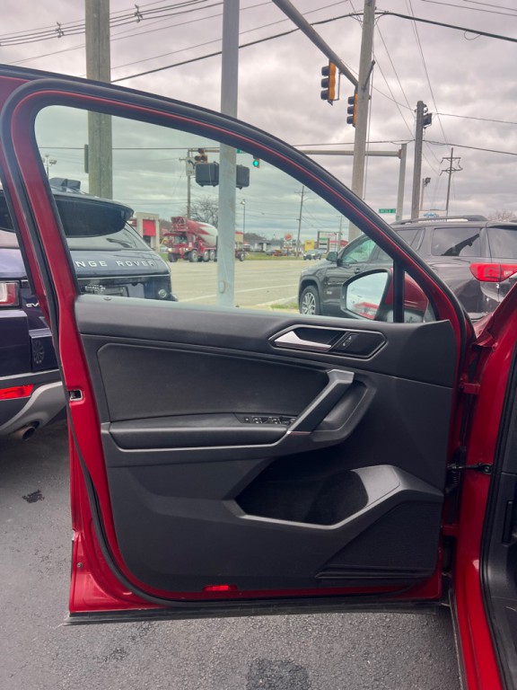 2018 Volkswagen Tiguan Image 8