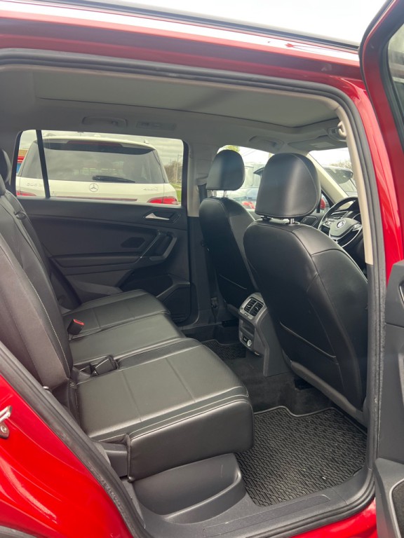 2018 Volkswagen Tiguan Image 16