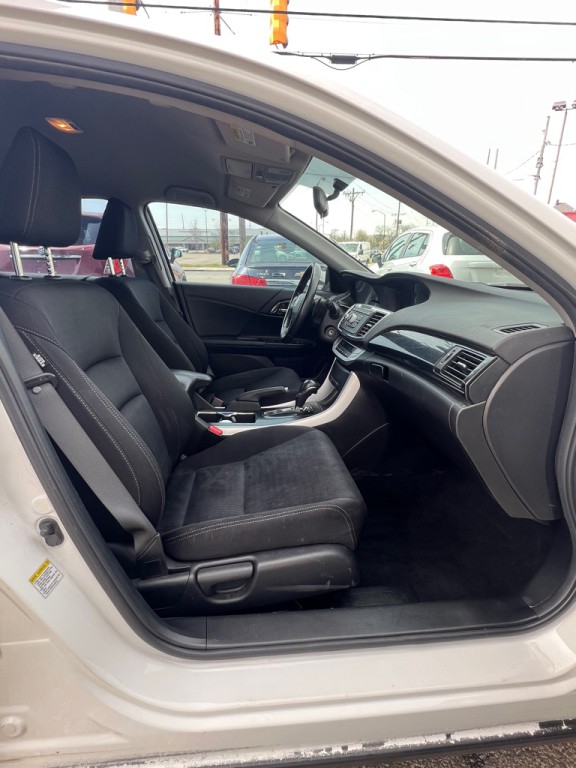 2014 Honda Accord Image 11