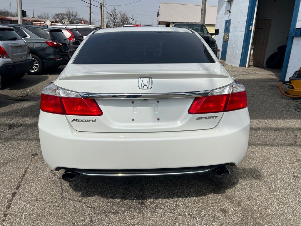 2014 Honda Accord Image 16