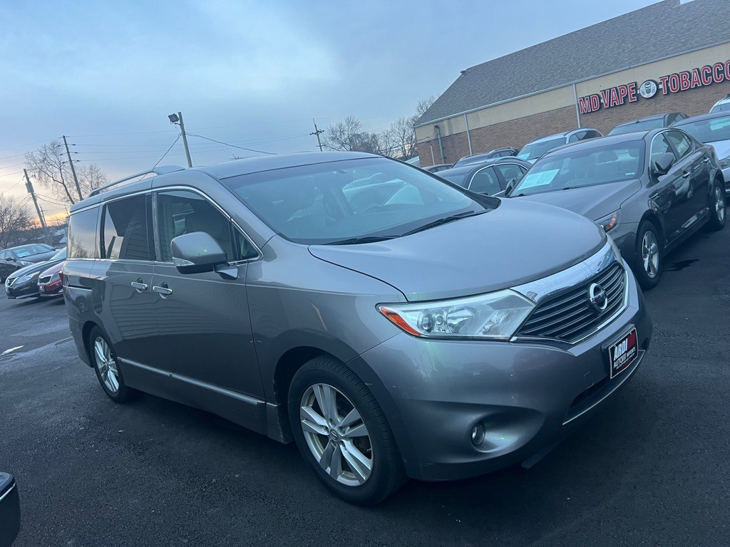 2011 Nissan Quest Image 2