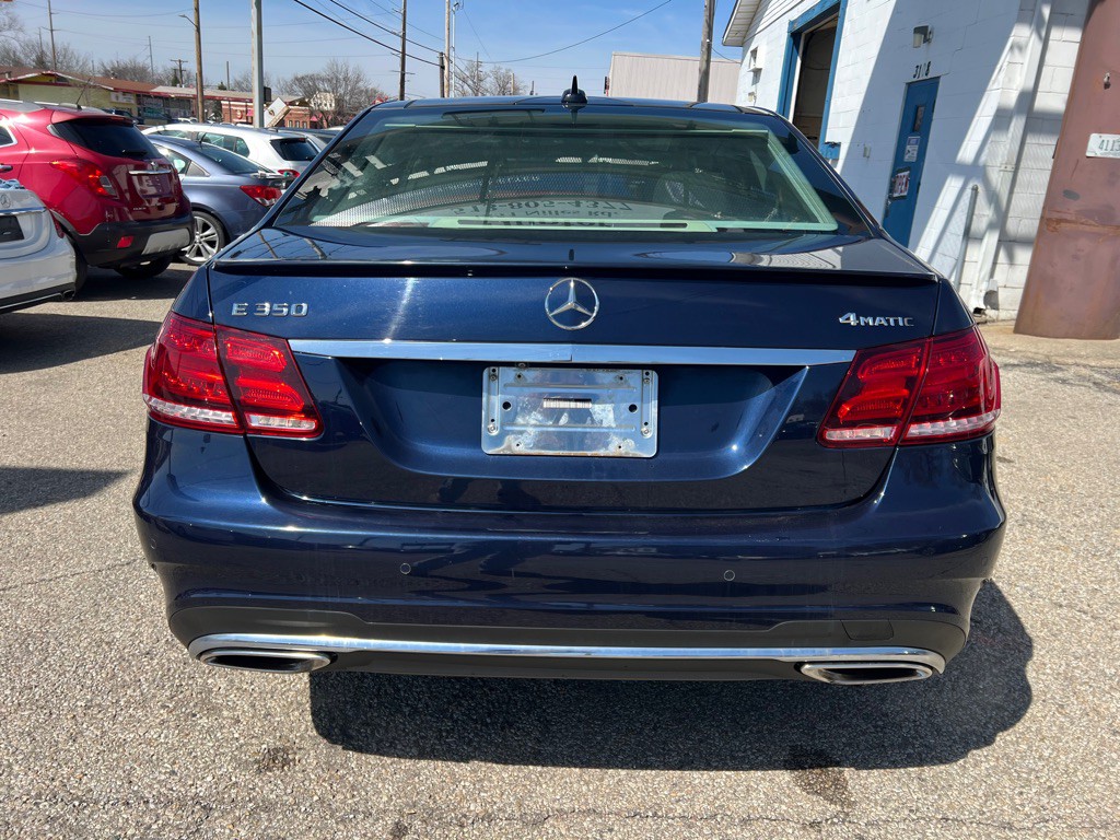 2014 Mercedes-Benz E-Class Image 17