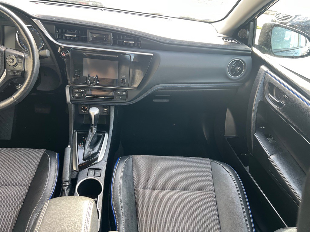 2018 Toyota Corolla Image 10