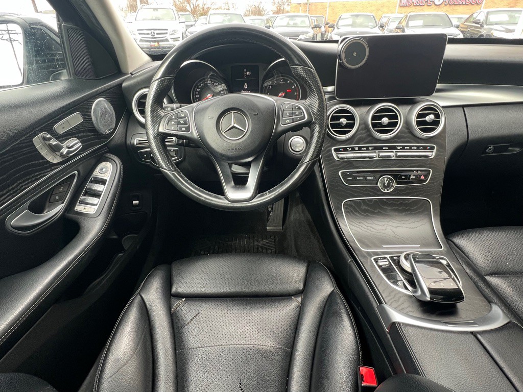 2015 Mercedes-Benz C-Class Image 5