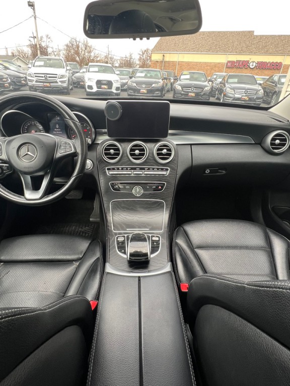 2015 Mercedes-Benz C-Class Image 7
