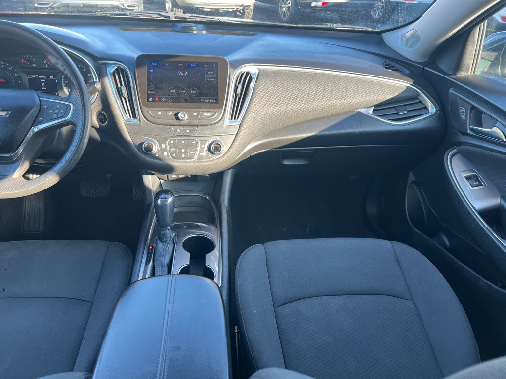 2020 Chevrolet Malibu Image 10