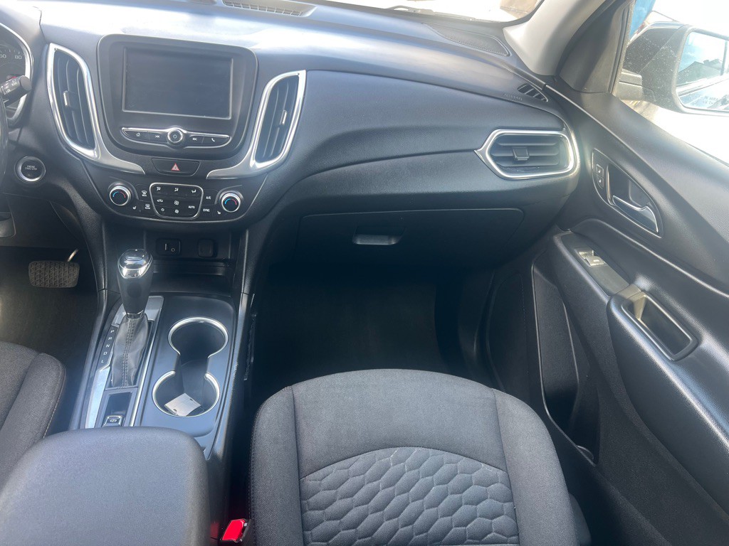 2018 Chevrolet Equinox Image 8
