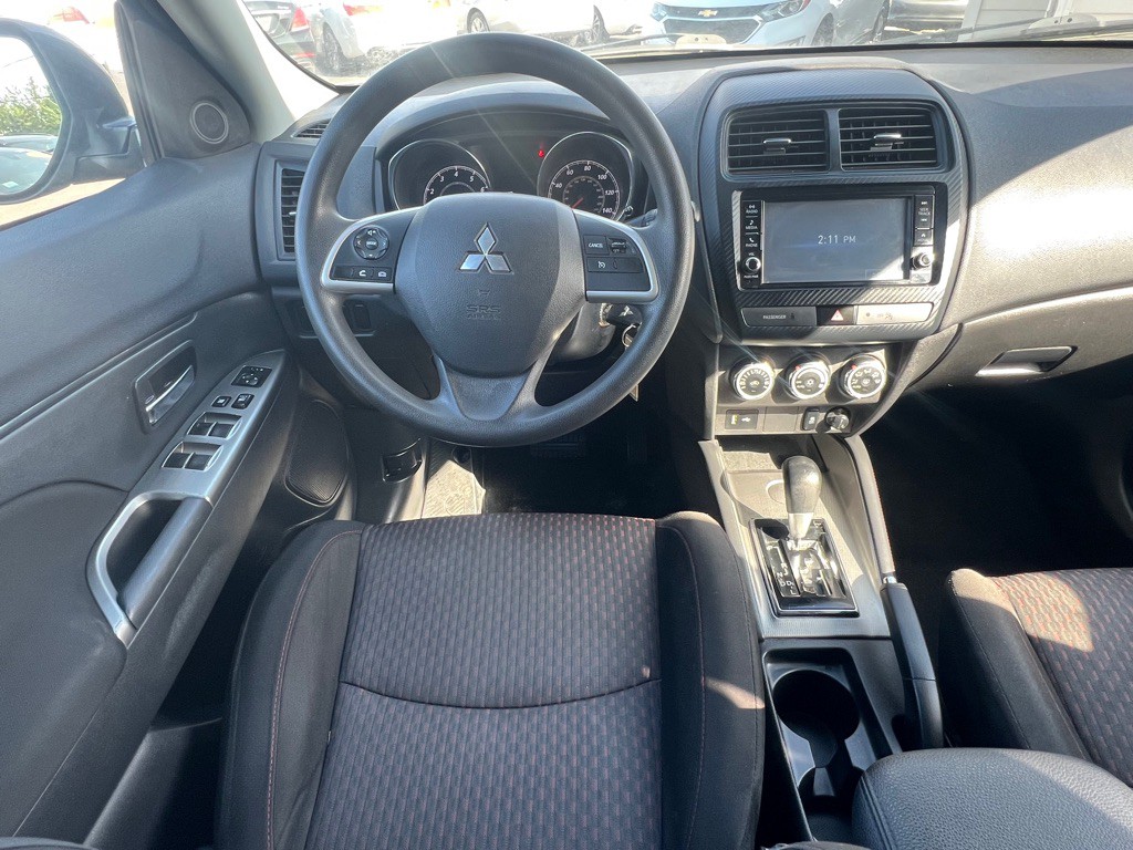 2019 Mitsubishi Outlander Image 9