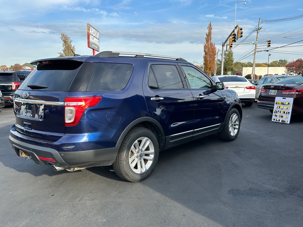2011 Ford Explorer Image 15