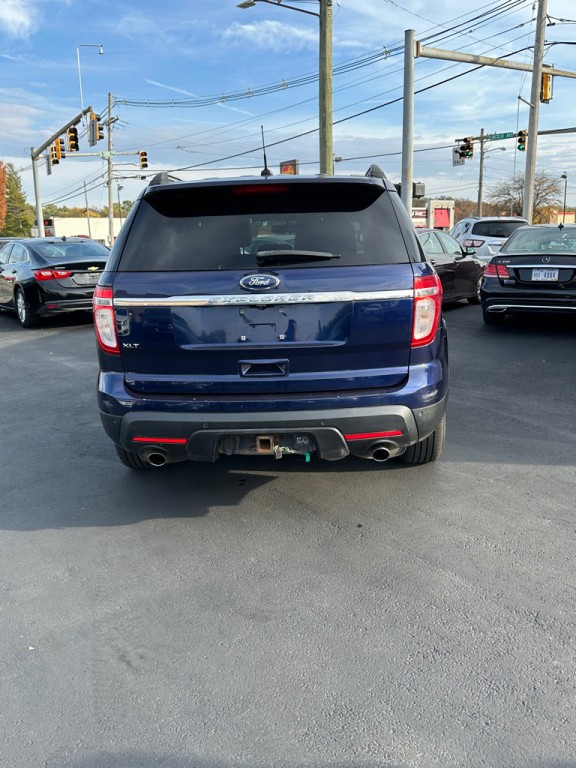 2011 Ford Explorer Image 16