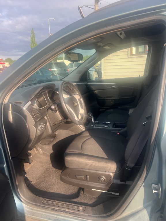 2009 Chevrolet Traverse Image 5