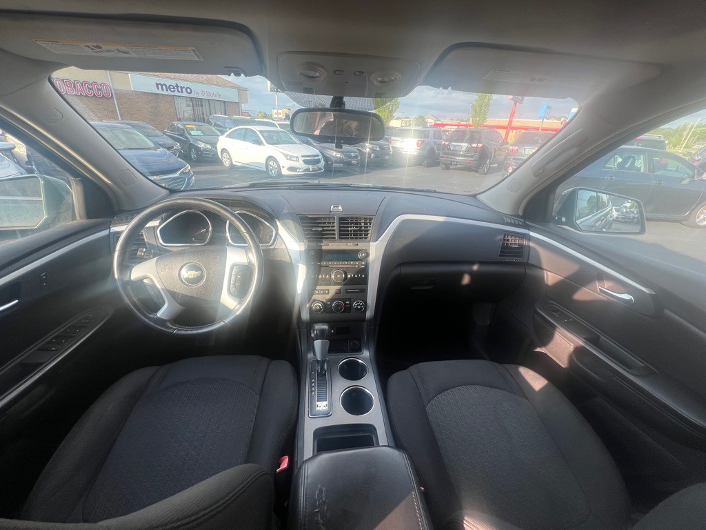 2009 Chevrolet Traverse Image 12