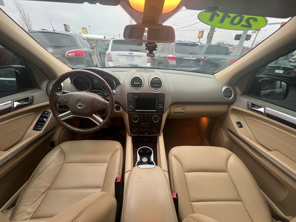 2011 Mercedes-Benz M-Class Image 27