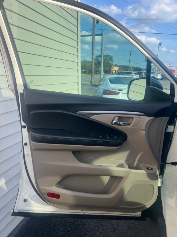 2016 Honda Pilot Image 9