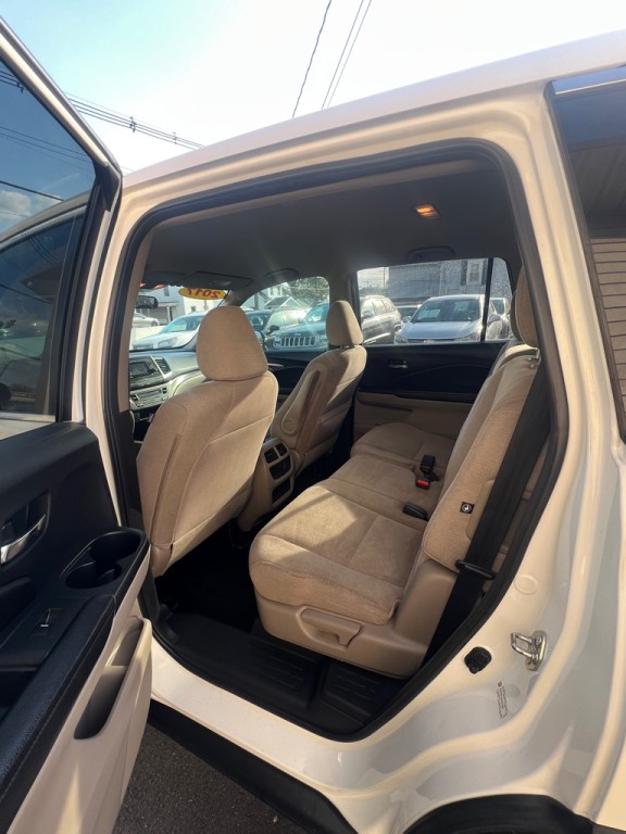 2016 Honda Pilot Image 16