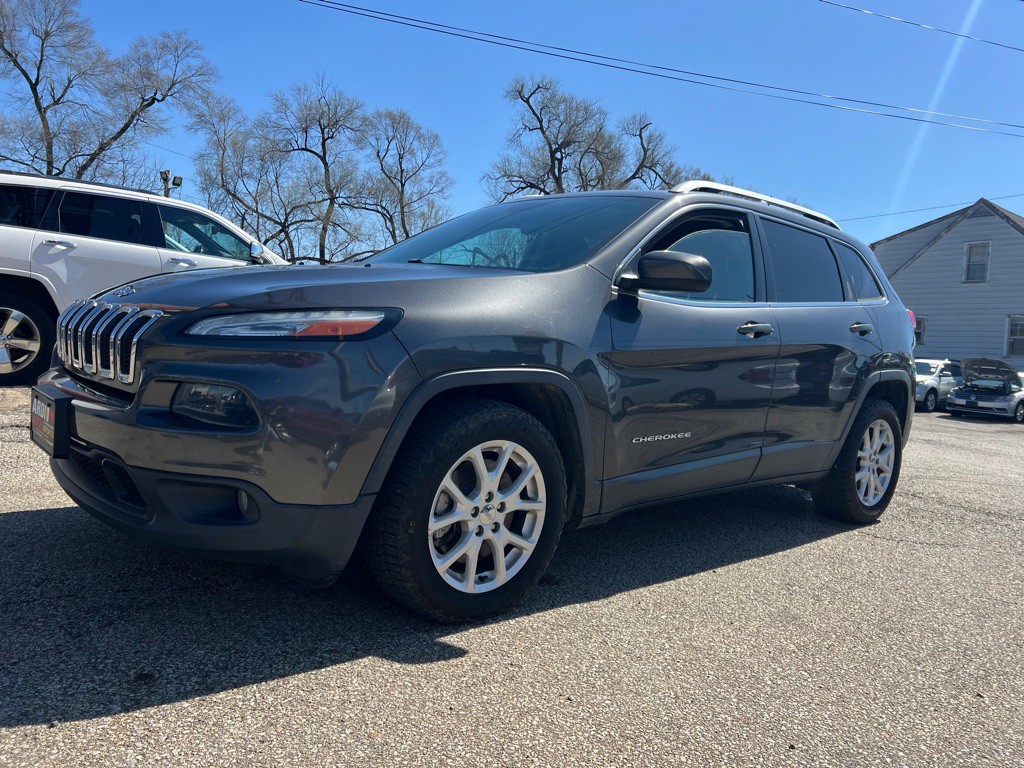2017 Jeep Cherokee Image 4