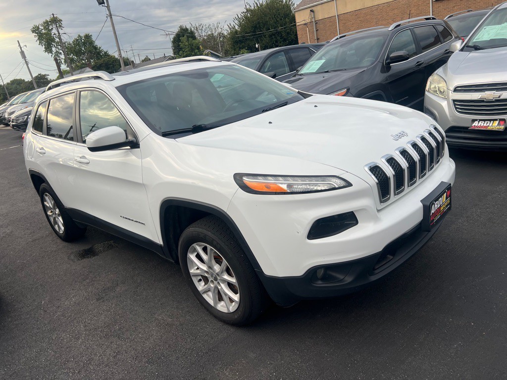 2017 Jeep Cherokee Image 3