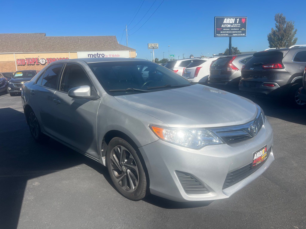 2013 Toyota Camry Image 3