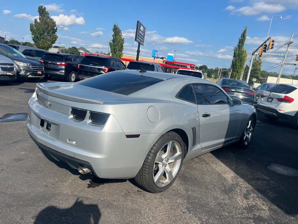 2012 Chevrolet Camaro Image 12