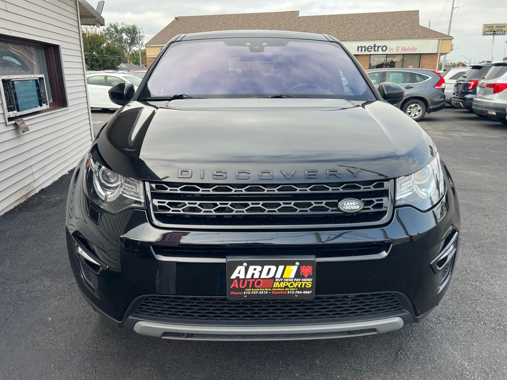 2019 Land Rover Discovery Sport Image 2