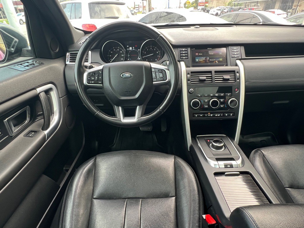 2019 Land Rover Discovery Sport Image 9