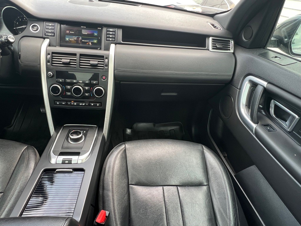 2019 Land Rover Discovery Sport Image 10