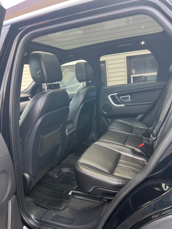 2019 Land Rover Discovery Sport Image 11