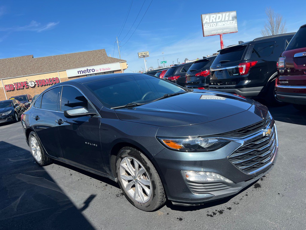 2021 Chevrolet Malibu Image 3