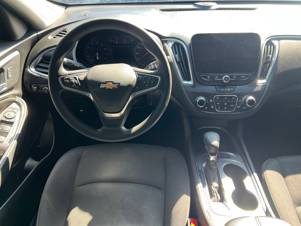 2021 Chevrolet Malibu Image 8