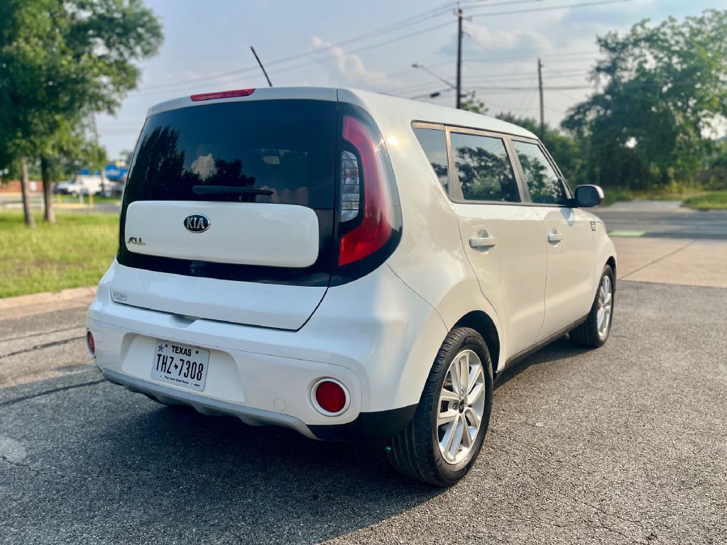 2019 Kia Soul Image 8