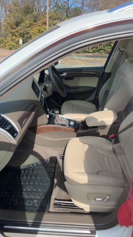 2015 Audi Q5 Image 6