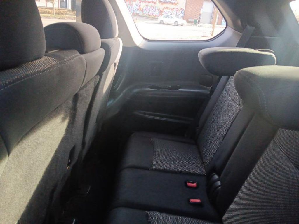 2017 Nissan Pathfinder Image 6