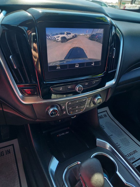 2022 Chevrolet Traverse Image 16