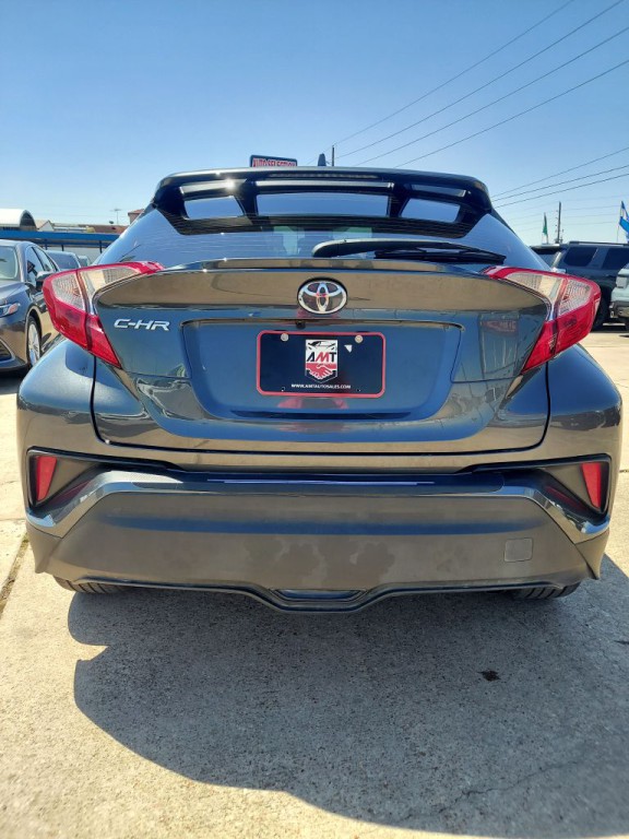 2022 Toyota C-HR Image 6