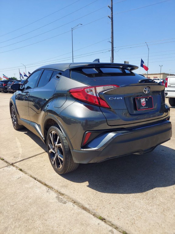 2022 Toyota C-HR Image 7