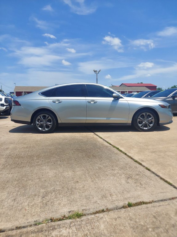 2024 Honda Accord Image 4