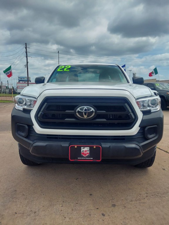 2022 Toyota Tacoma Image 2